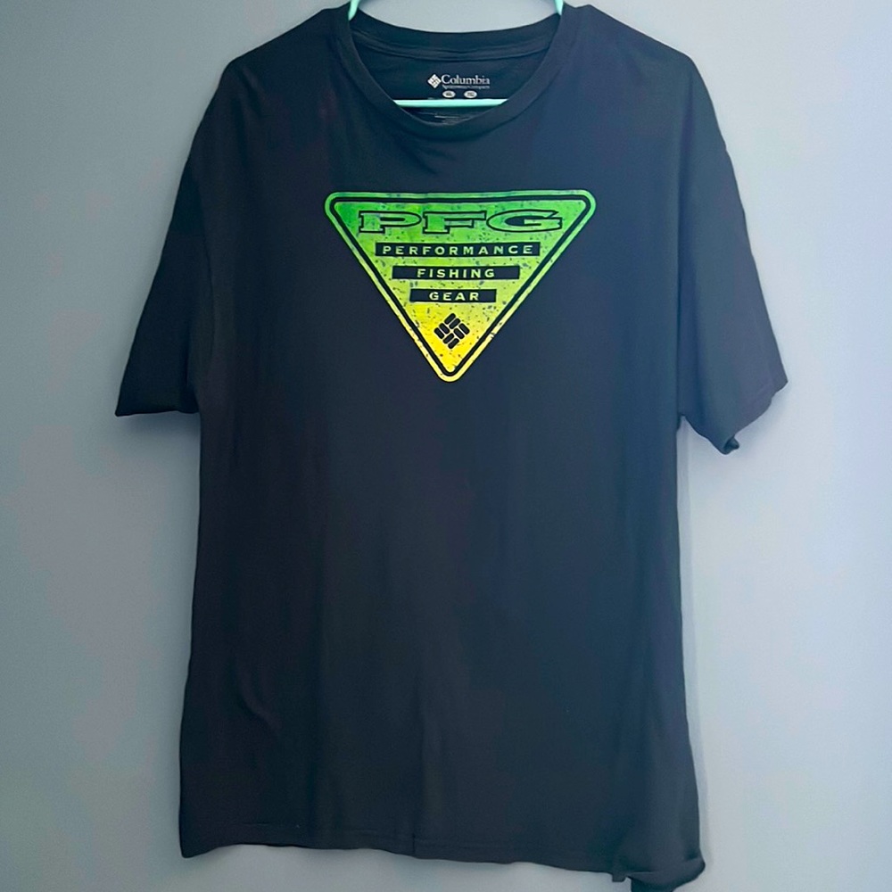 Columbia navy PFG short sleeve tee, size XL